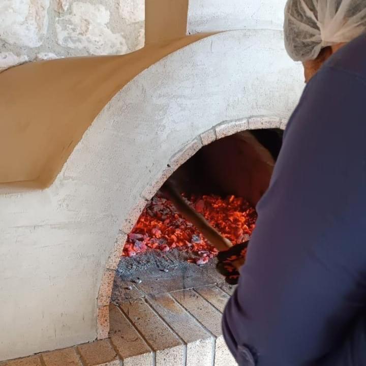 ホテルSadmeli Winery アンブロラウリ エクステリア 写真